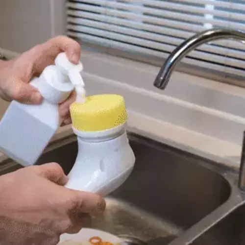 gif of washing dishes with MultiBrush Pro